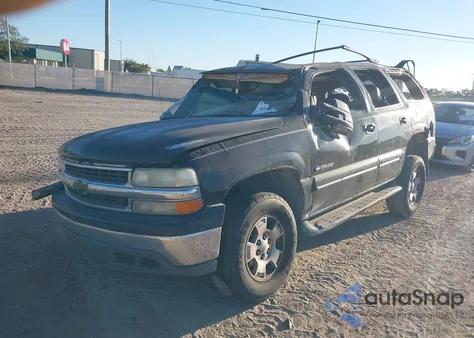 2001 Chevrolet Tahoe Ls из США, поврежденный, VIN 1GNEC13T01R100340